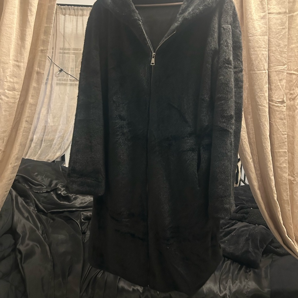 Black Faux Fur Coat - Picture 8 of 9